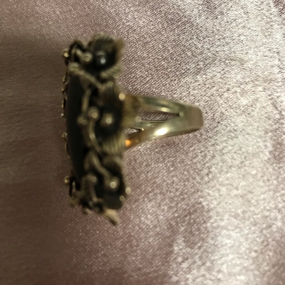 Jewelry - Ring Jewelry - Ring